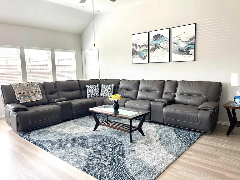 8701 Heliotrope Ln — Photo 8
