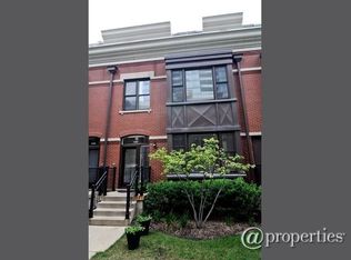 1347 S Indiana Pkwy, Chicago, IL 60605
