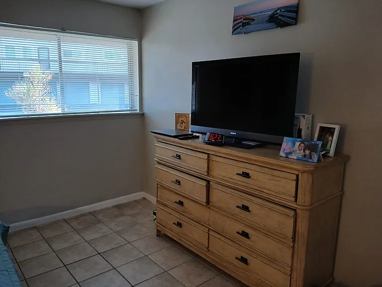 6320 Newtown Cir — Photo 4
