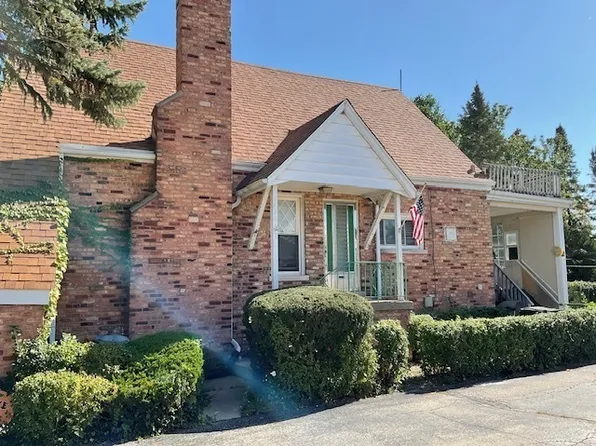 8025 W Charmaine Rd, Norridge, IL 60706