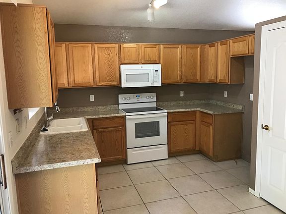 4th image of 3505 W Camino De Caliope