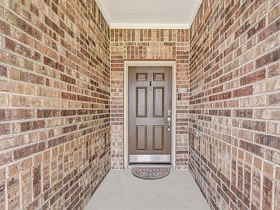 5th image of 4911 Flagstone Pine Lane