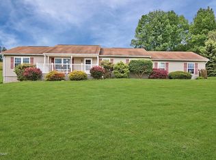 31 Spring Meadow Ct, Honesdale, PA 18431