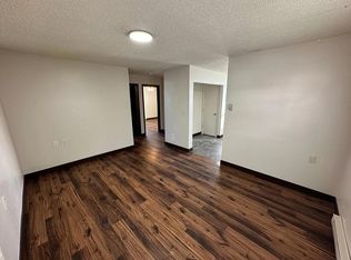 301 3rd St #2, Armstrong, IA 50514