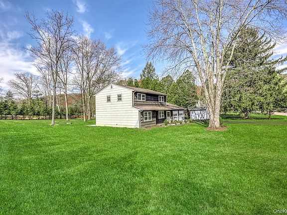 2nd image of 1 Cottage Lane