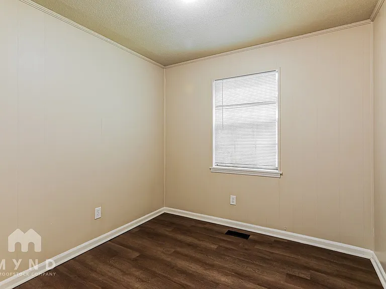 713 Kingman Rd — Photo 14