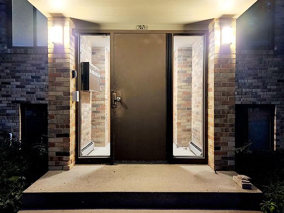 5th image of 340 Marshall Ave APT 7
