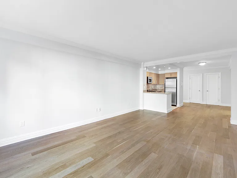 41 Park Ave #3B — Photo 3
