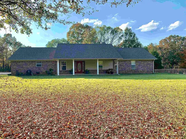 1520 Pocahontas Rd, Pocahontas, TN 38061