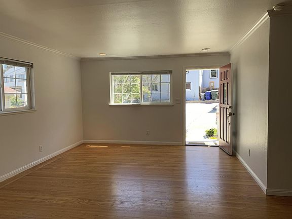 3rd image of 230 Alvarado St