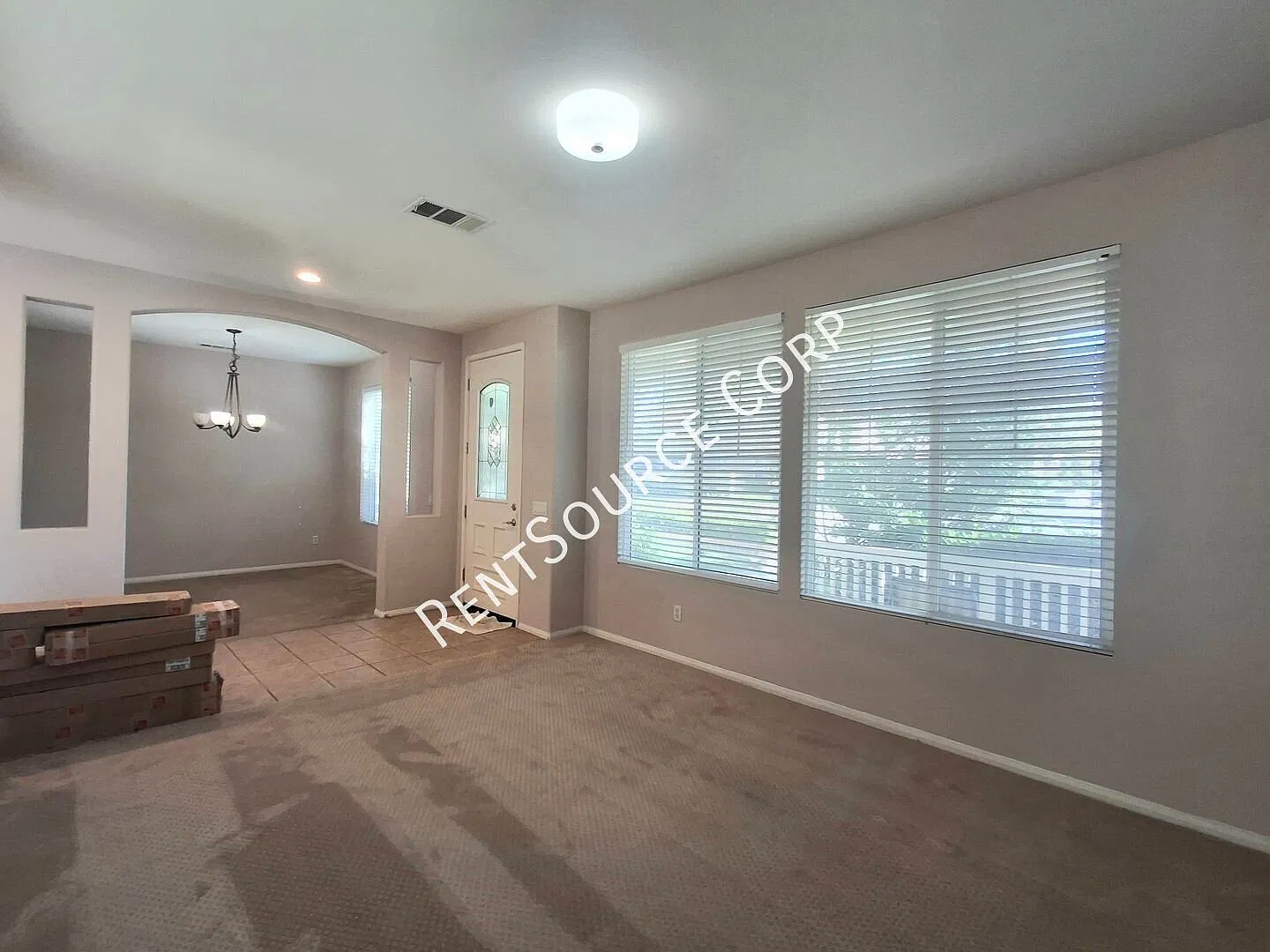 4 Bedroom 2.5 Bathroom SOLAR Home for Rent In The Valencia Creekside Community — Photo 4