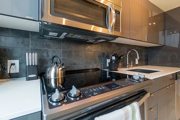 501 Hargrave Street — Photo 4