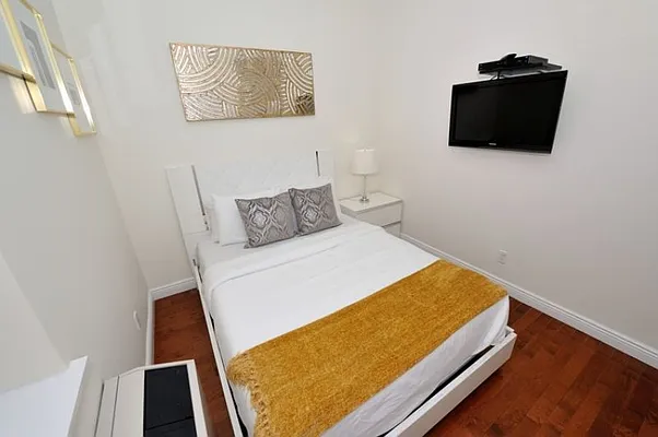 Rented by Eisenberg Exclusives | media 13