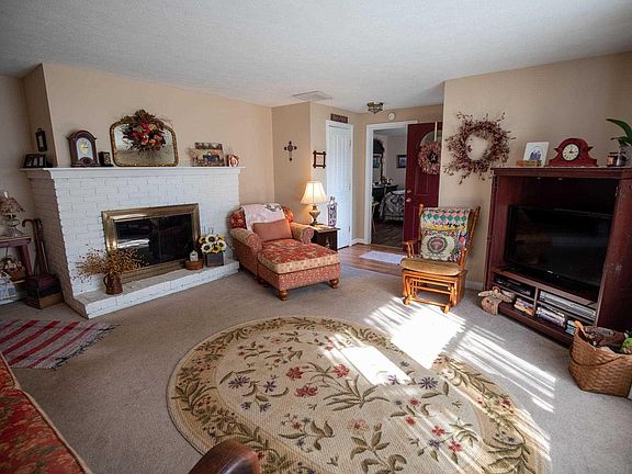 2nd image of 20365 Weller Ave