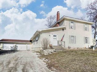 4915 S Cronk St, Pleasant Lake, IN 46779