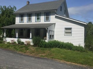 879 S Dogwood Rd, Walnutport, PA 18088