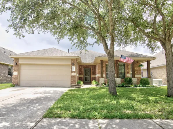 20311 Little Wing Dr, Spring, TX 77388