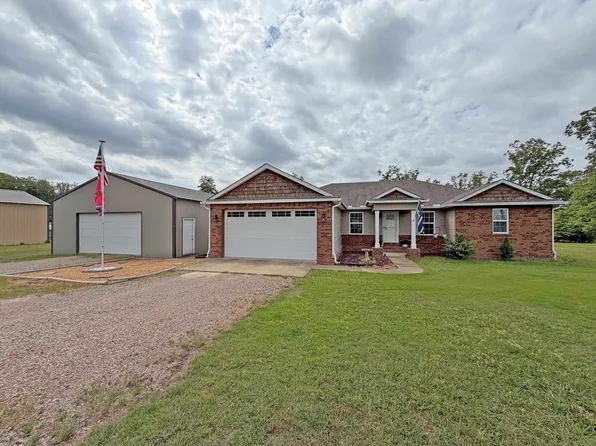 1255 Elm Rd, Adamsville, TN 38310