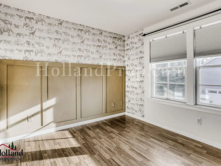 2327 Turnbull Ct — Photo 11