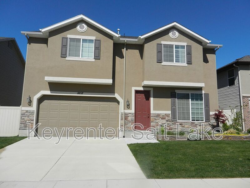 1st image of 1057 N Cambria Dr