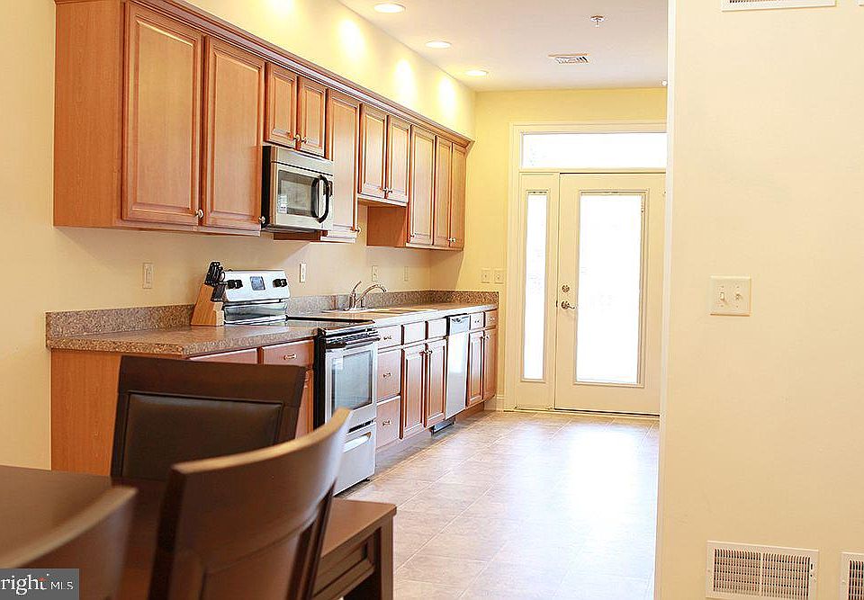 107 High Pointe Dr, Hummelstown, PA 17036 Zillow