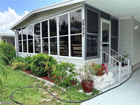 2nd image of 2777 Indianwood Dr