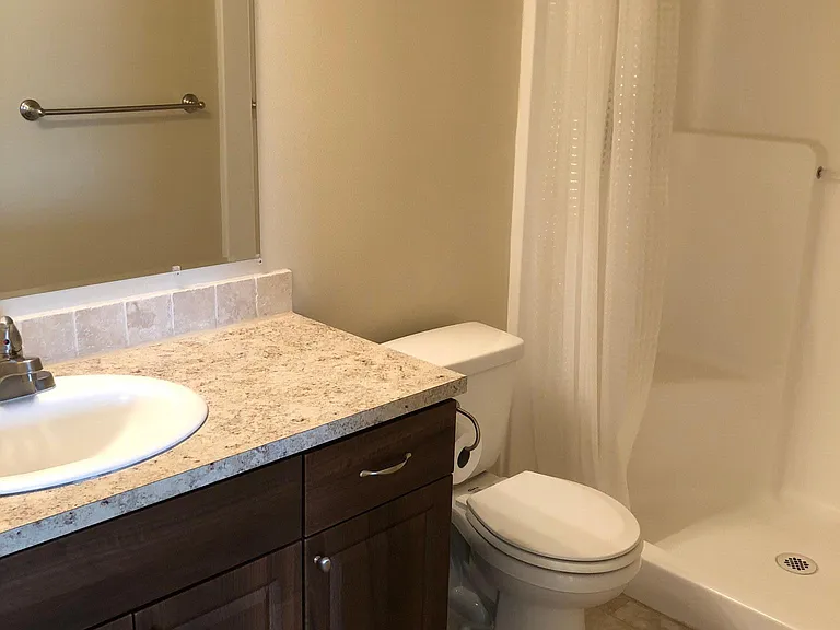 824 NE 109th Ct — Photo 14