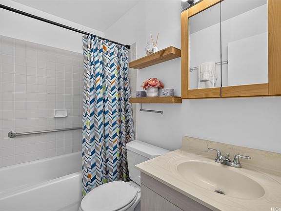 2nd image of 3030 Ala Ilima St APT 301