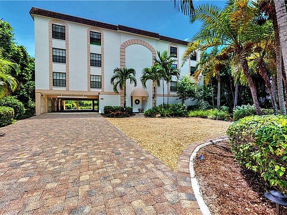 3rd image of 2629 W Gulf Dr Unit 1B