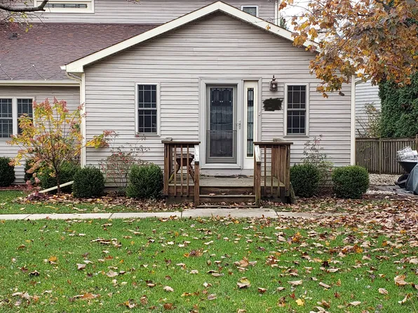 36719 N Lake St, Ingleside, IL 60041