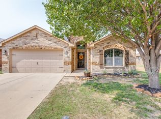 6932 Canyon Rim Dr, Fort Worth, TX 76179