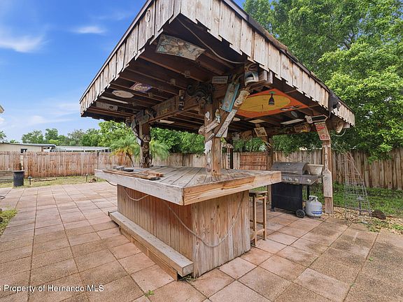2nd image of 11105 Areca Dr