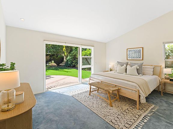 5th image of 2823 Sandhurst Ave
