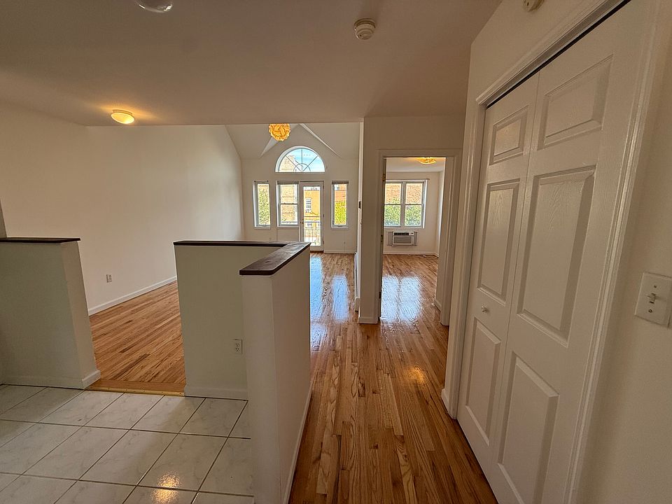 1st image of 31-12 43rd St #2A