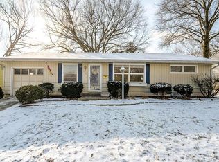 6105 W 54th St, Mission, KS 66202