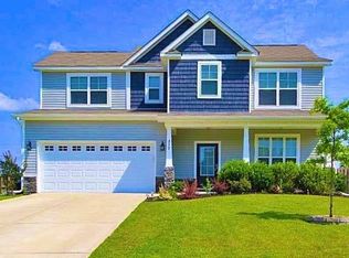 212 Admiral Ct, Sneads Ferry, NC 28460