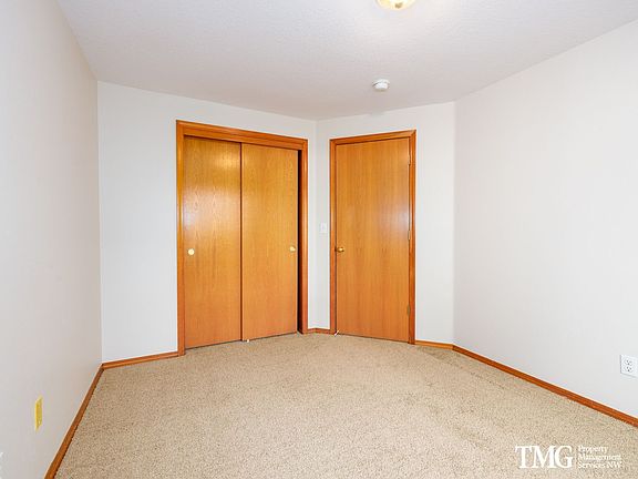 3rd image of 15709 NE 93rd St