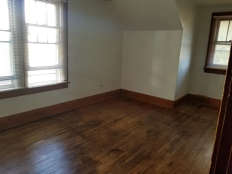 119 Mohawk St — Photo 4