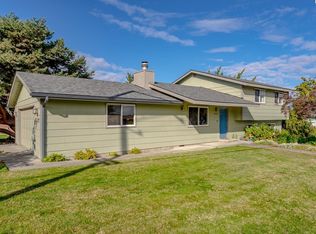 6802 W Arrowhead Ave, Kennewick, WA 99336