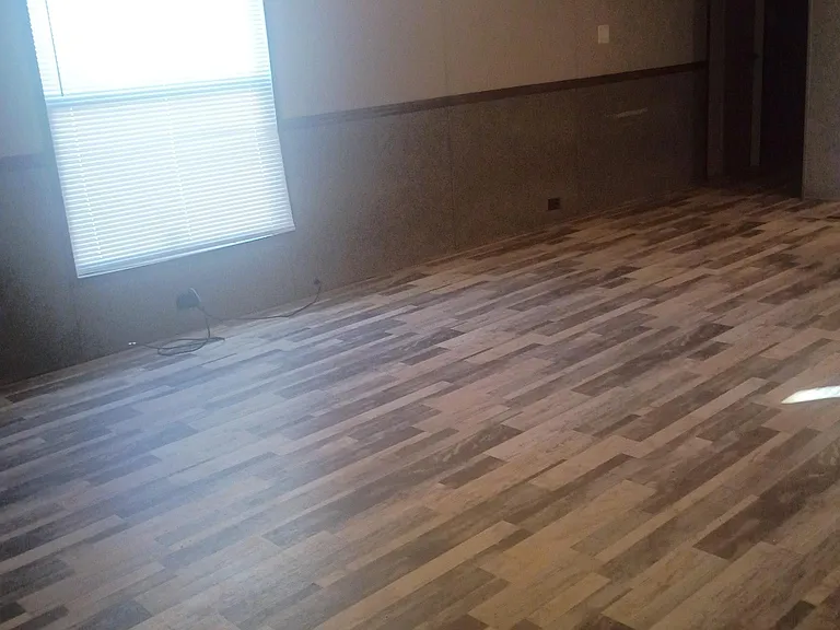 2222 E 8th St #16 — Photo 25