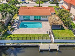 1254 SW 4th Ct, Boca Raton, FL 33432