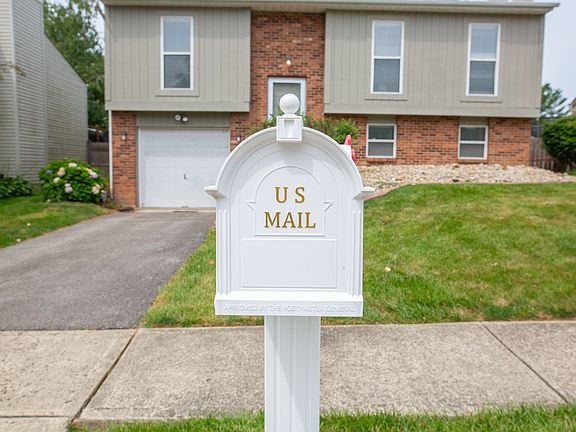 4th image of 8401 Covered Wagon Ct