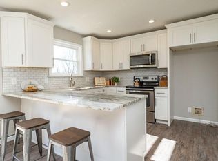 3230 W Erie St, Springfield, MO 65807