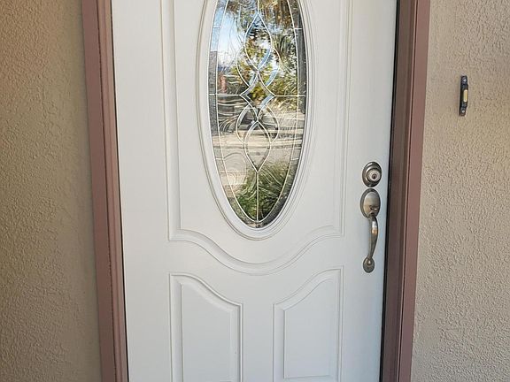 4th image of 525 Emerald Gem Ln