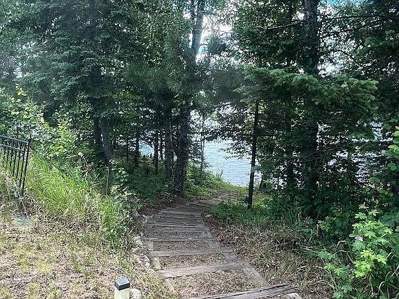 2nd image of 1804 North Bay Rd