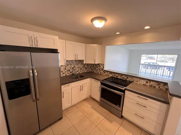 15221 NE 6th Ave APT A104, Miami, FL 33162