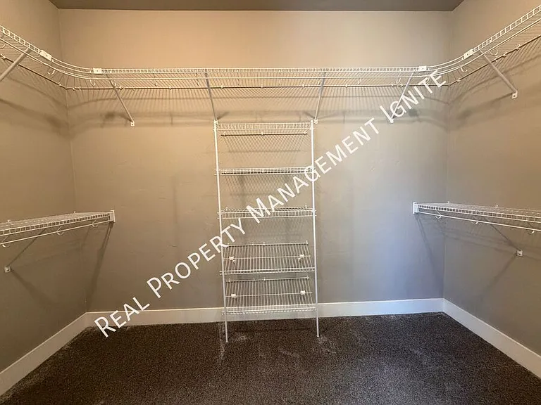 20531 SE Stanford Pl — Photo 9