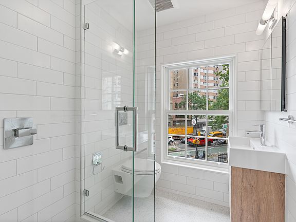 5th image of 105 W 10th St #1