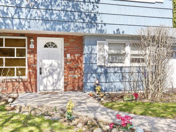 13 Barnacle Drive, Spring Valley, NY 10977