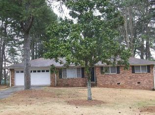 5160 Scofield Rd, College Park, GA 30349